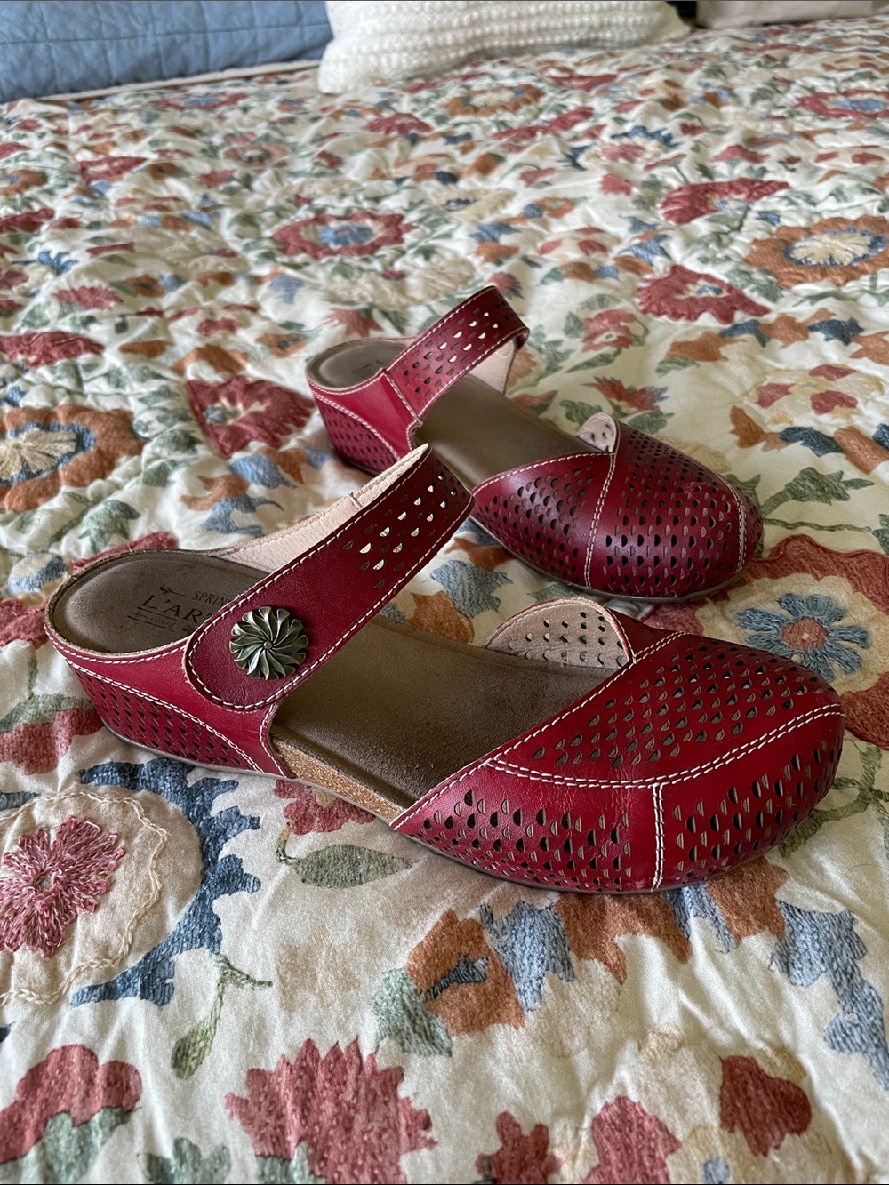 L'Artiste Red Perforated Leather Slingback Clogs